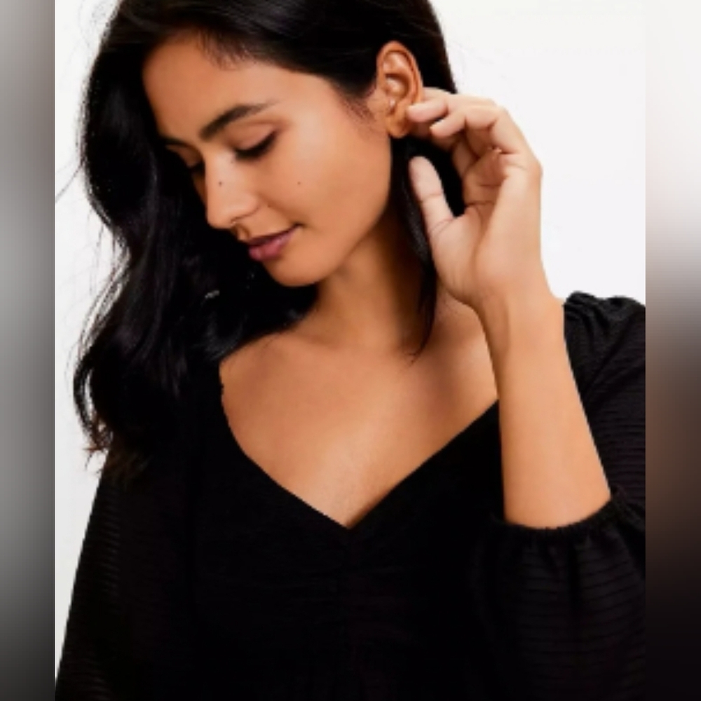 The Loft Black Clinched Sweetheart Neck Blouse